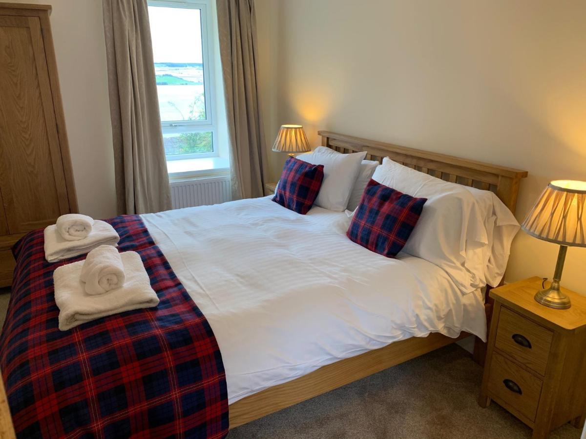 Highland Farm Cottages Dingwall Eksteriør billede